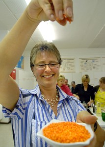 Rote Linsen: Anke Lorenz schmeckten sie. (WR-Foto: Mareike Müller)