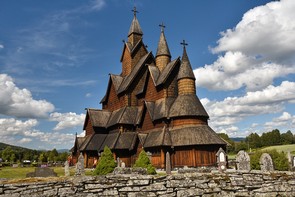 Hartmut Schneider: Stabkirche Heddal