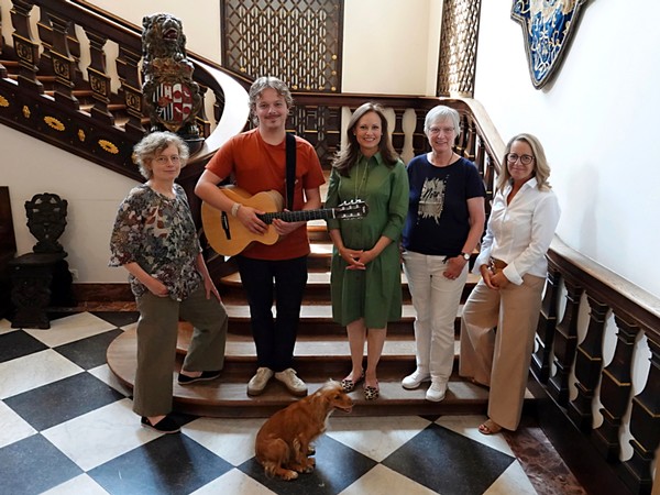Erzählabend mit Märchen aus Tschechien (VHS): C. Seus, Gerrit Schwan, Carina Prinzessin zu Sayn-Wittgenstein-Berleburg, Wiltrud Köser-Klöckner, J. Henk (Foto: Alexander Latt)