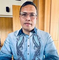 Prof. Dr. Dennis Solon (Foto: privat)