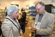 Vortrag: Am liebsten fliege ich nachts - Einführung in die isländische Literatur von Halldór Guðmundsson, Kur-Apotheke Wolter 20.09.2011, Halldór Guðmundsson (Direktor Sagenhaftes Island: Ehrengast der Frankfurter Buchmesse 2011), Foto: Lars Peter Dickel (WP)