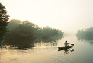 Paddler am Amazonas (Foto: Dr. Heiko Beyer)