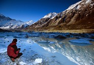 View onto the glacial lake at Hooker Valley (Photo: Dirk Bleyer)