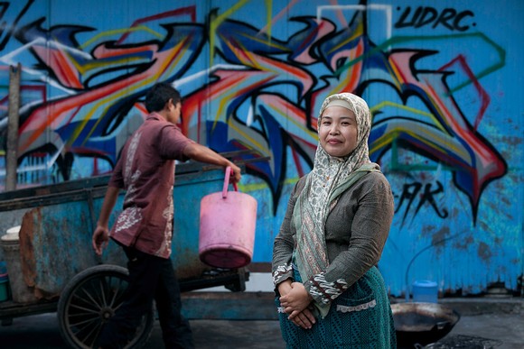 Mit der Fotoausstellung 'Graffiti in Yogjakarta' von Markus Kirchgessner eröffnet das Bad Berleburger Literaturpflaster in der Volksbank Wittgenstein am kommenden Dienstag um 19 Uhr. Der Fotograf hat sich in Yogjakarta auf die Spuren der Graffiti-Kunstwerke und Künstler begeben. (Foto: Markus Kirchgessner)