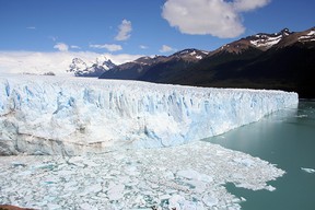 Natascha Senftleben 'Mi Argentina' - Perrito Moreno