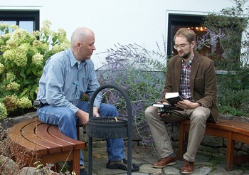Vor der Kriminacht sprachen die Gäste aus Island über die Schriftstellerei. (SZ-Foto: Dr. Volker Gastreich)