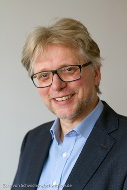 Prof. Dr. Jan Konst (Foto: © by Ekko von Schwichow)