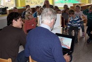 Kindergarten-Lesung: 'Ein Krokodil unterm Bett' von Ingrid und Dieter Schubert; Ingrid und Dieter Schubert zu Gast im Kindergarten Zwergenland in Girkhausen; Foto: Jens Gesper