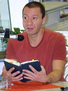 Der Autor Selim Özdogan. (WR-Foto: Stefan Kascherus)